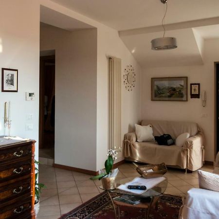 Casa Del Sole Appartamento N° 2 White And Gold Room Gavardo Buitenkant foto