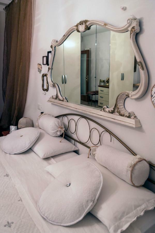 Casa Del Sole Appartamento N° 2 White And Gold Room Gavardo Buitenkant foto